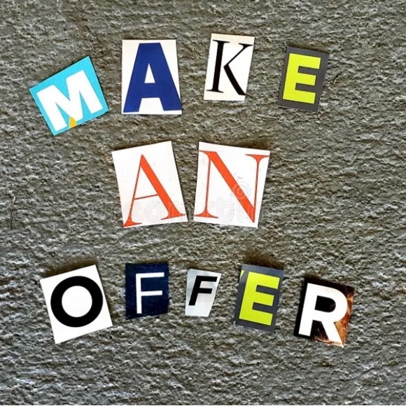 Meet your Posher, Ericka - Picture 1 of 2